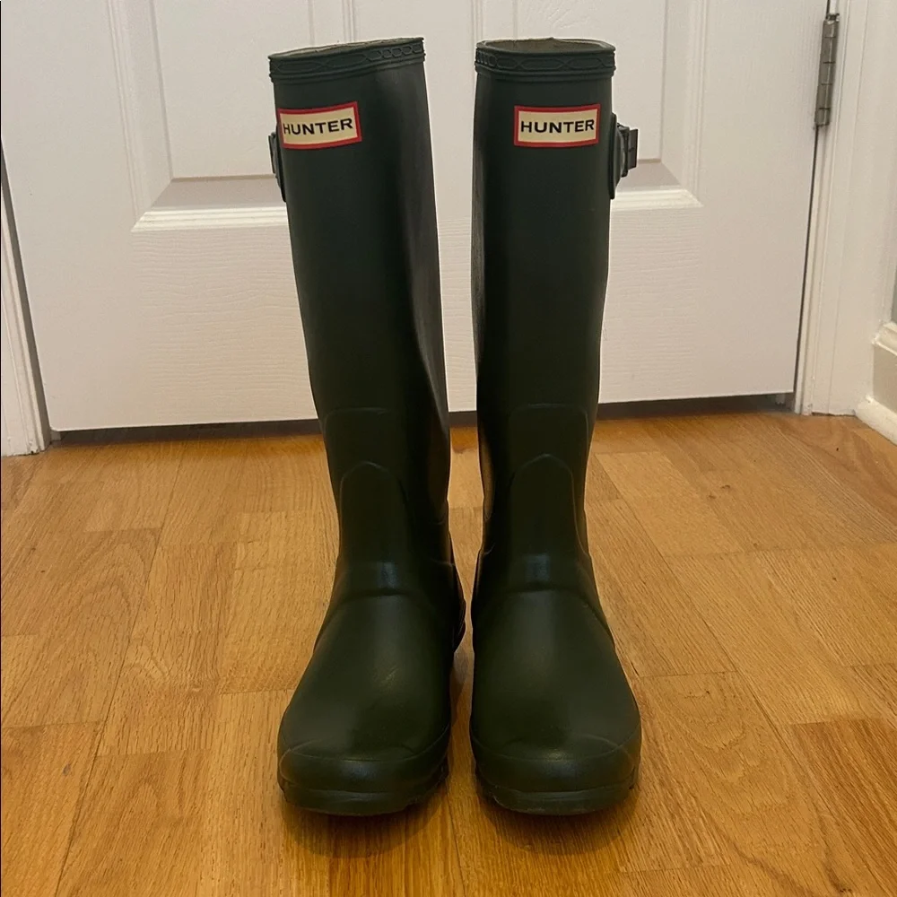 14” Tall Hunter Dark Green boots! Read discription below! - Picture 1 of 5